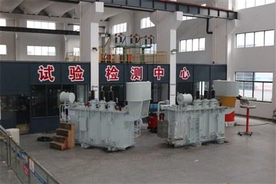 Кои индустрии предпочитат нефт -, запълнени трансформатори и защо?